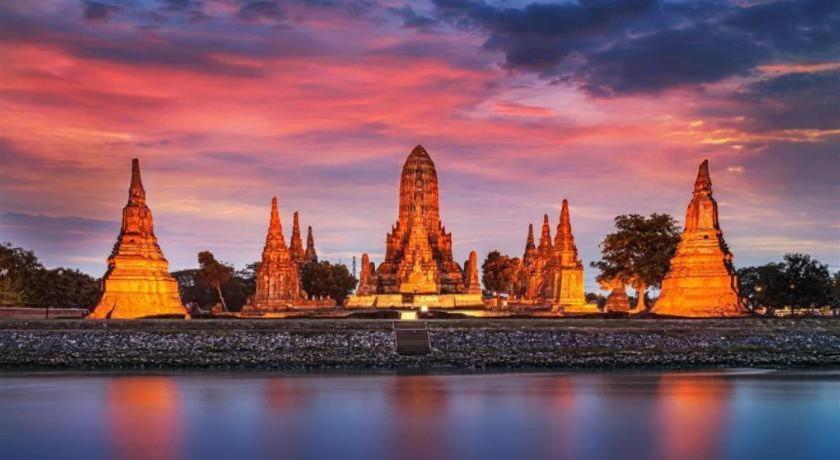 Jidapa Resort Ayutthaya Extérieur photo